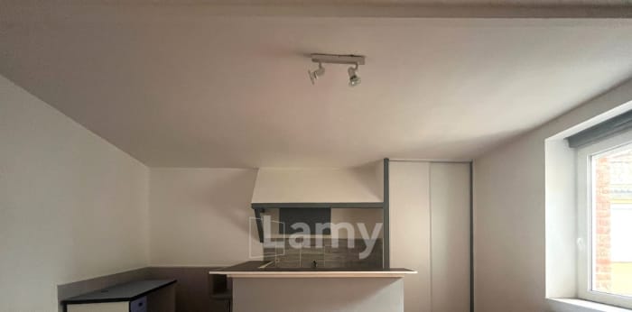 Image 2 sur 5 - Appartement  ·  Location · Reims (51100) · 1 pièce · 22m²