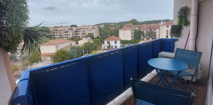 Image 8 sur 11 - Appartement  ·  Location · Aix En Provence (13100) · 1 pièce · 25m²