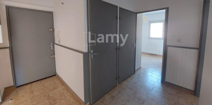 Image 20 sur 20 - Appartement  ·  Location · Nimes (30000) · 3 pièces · 64m²