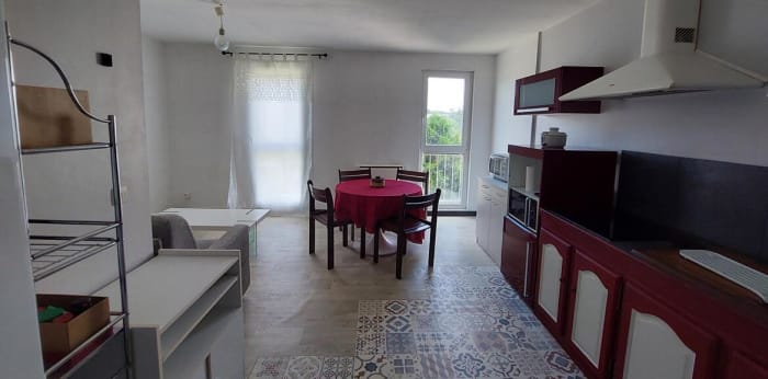 Image 6 sur 9 - Appartement  ·  Location · Nimes (30900) · 48m²
