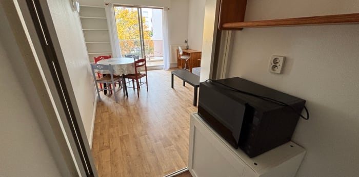 Image 7 sur 15 - Appartement  ·  Location · Dijon (21000) · 1 pièce · 35m²