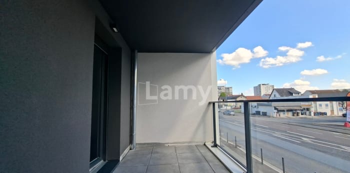 Image 5 sur 8 - Appartement  ·  Location · Reims (51100) · 2 pièces · 48m²