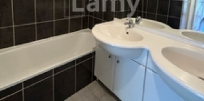 Image 6 sur 9 - Appartement  ·  Location · Bruges (33520) · 3 pièces · 57m²