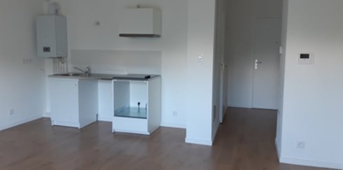 Image 7 sur 9 - Appartement  ·  Location · La Roche Sur Yon (85000) · 2 pièces · 49m²