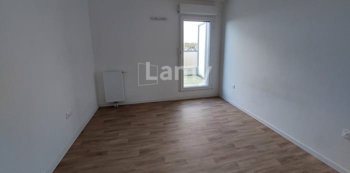 Image 4 sur 6 - Appartement  ·  Location · Amiens (80000) · 3 pièces · 67m²