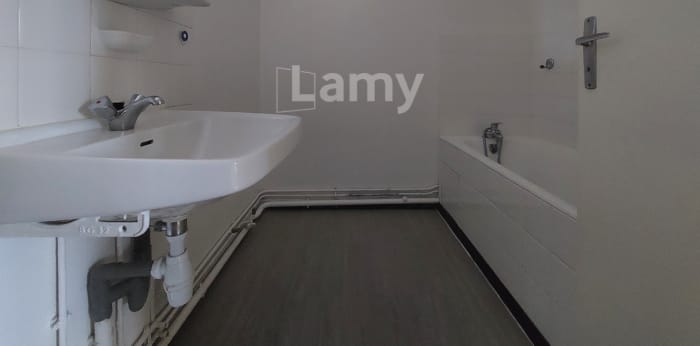 Image 10 sur 11 - Appartement  ·  Location · Limoges (87000) · 3 pièces · 66m²