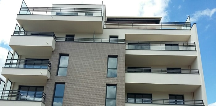 Image 1 sur 1 - Parking/box  ·  Location · Livry Gargan (93190) · 11m²