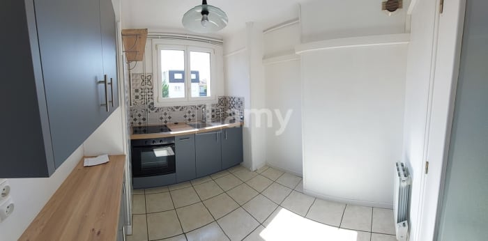 Image 1 sur 15 - Appartement  ·  Location · Vandoeuvre Les Nancy (54500) · 2 pièces · 41m²