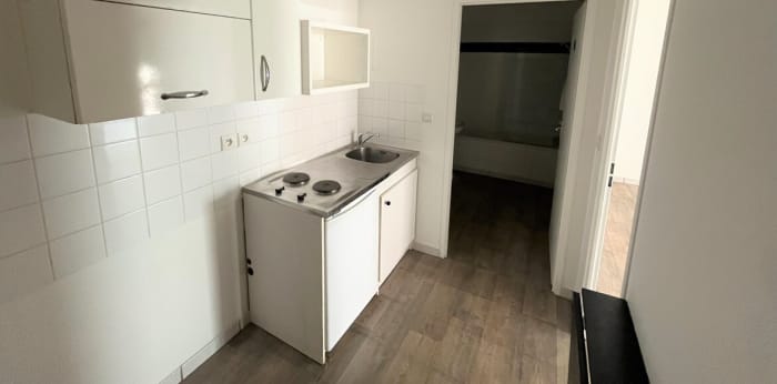 Image 4 sur 5 - Appartement  ·  Location · Reims (51100) · 1 pièce · 36m²