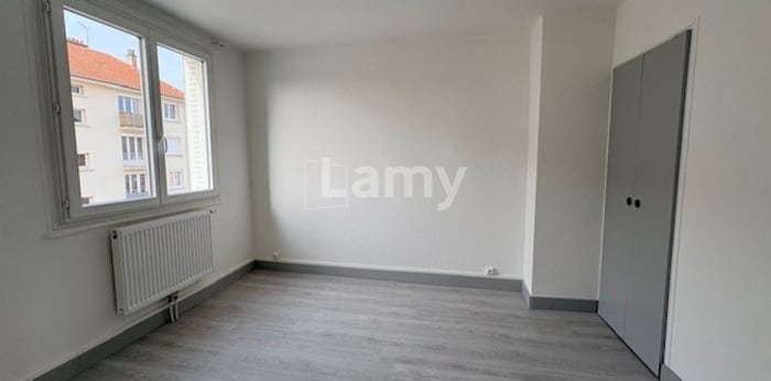 Image 9 sur 11 - Appartement  ·  Location · Besancon (25000) · 4 pièces · 63m²