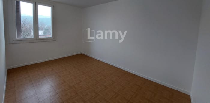 Image 6 sur 11 - Appartement  ·  Location · Le Pont De Claix (38800) · 4 pièces · 71m²