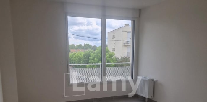 Image 3 sur 10 - Appartement  ·  Location · Creteil (94000) · 4 pièces · 97m²