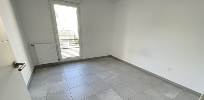 Image 4 sur 9 - Appartement  ·  Location · Villefranche Sur Saone (69400) · 2 pièces · 46m²