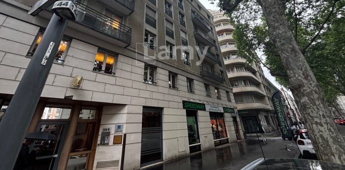 Image 12 sur 12 - Appartement  ·  Location · Lyon (69003) · 2 pièces · 57m²
