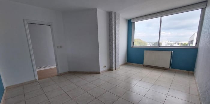 Image 4 sur 7 - Appartement  ·  Location · Royan (17200) · 2 pièces · 49m²