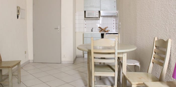 Image 5 sur 5 - Appartement  ·  Location · Aix En Provence (13100) · 1 pièce · 23m²