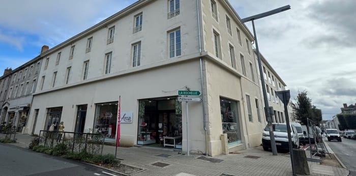 Image 7 sur 9 - Appartement  ·  Location · La Roche Sur Yon (85000) · 2 pièces · 47m²