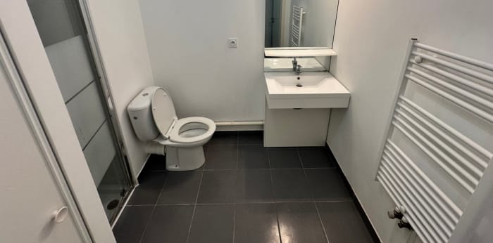 Image 7 sur 10 - Appartement  ·  Location · Carquefou (44470) · 2 pièces · 45m²