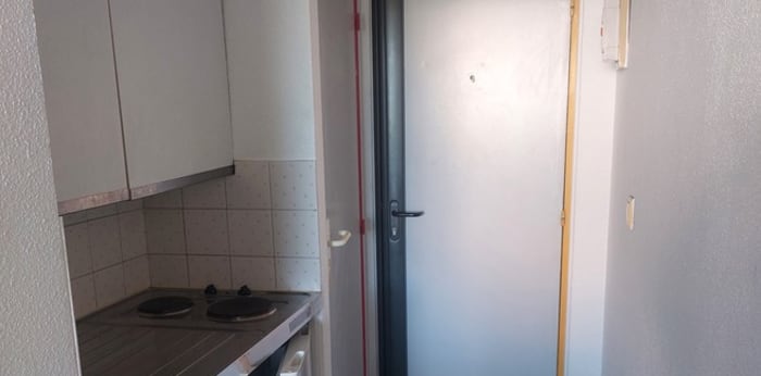 Image 4 sur 6 - Appartement  ·  Location · Aix En Provence (13090) · 1 pièce · 16m²