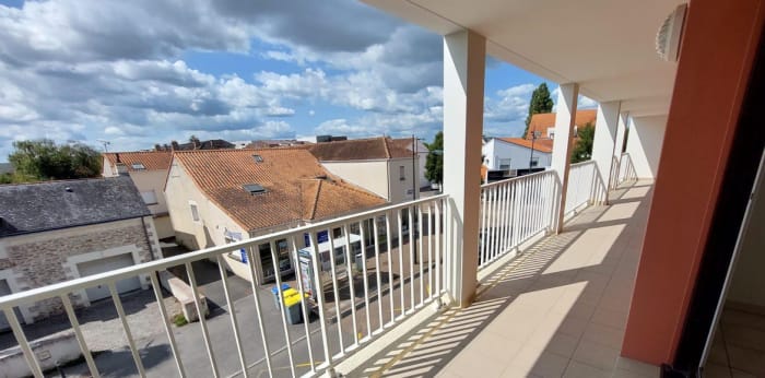 Image 1 sur 10 - Appartement  ·  Location · St Sebastien Sur Loire (44230) · 4 pièces · 81m²