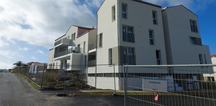 Image 1 sur 3 - Appartement  ·  Location · Nieul Sur Mer (17137) · 2 pièces · 45m²