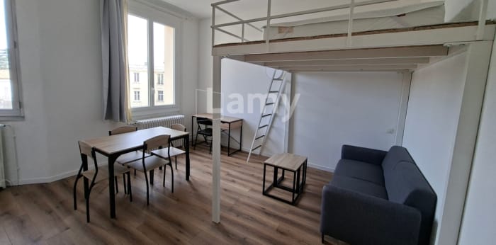 Image 2 sur 8 - Appartement  ·  Location · Montpellier (34000) · 1 pièce · 27m²