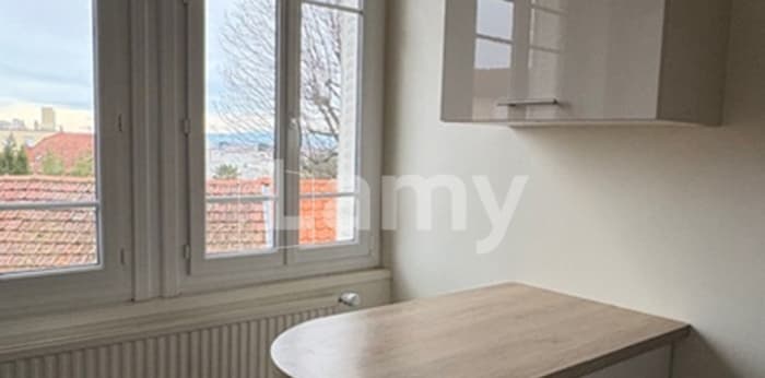 Image 7 sur 10 - Appartement  ·  Location · Clermont Ferrand (63000) · 101m²