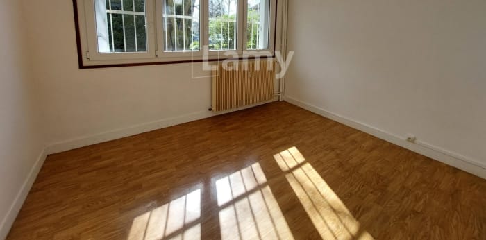 Image 1 sur 7 - Appartement  ·  Location · Reims (51100) · 40m²