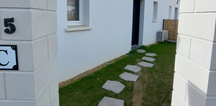 Image 2 sur 15 - Maison/villa  ·  Location · Boutenac Touvent (17120) · 2 pièces · 45m²