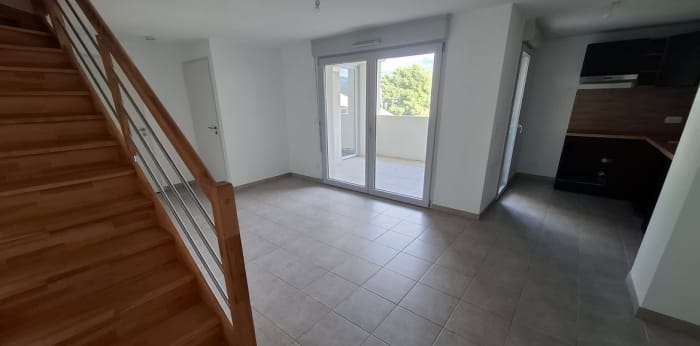 Image 5 sur 13 - Appartement  ·  Location · Marseille (13011) · 3 pièces · 65m²