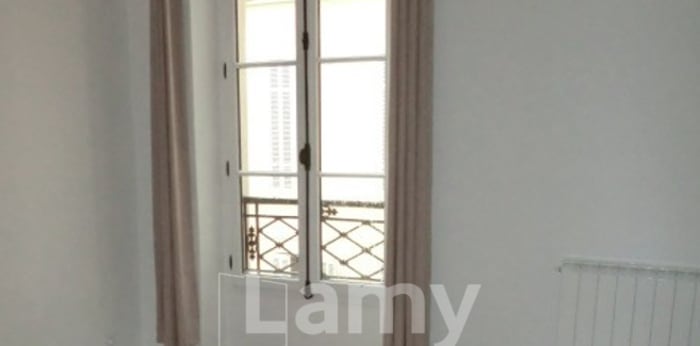 Image 4 sur 11 - Appartement  ·  Location · Marseille (13002) · 73m²