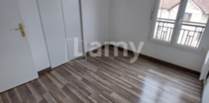 Image 5 sur 11 - Appartement  ·  Location · Brunoy (91800) · 4 pièces · 89m²