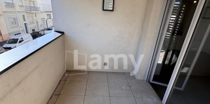 Image 4 sur 5 - Appartement  ·  Location · Lyon (69007) · 3 pièces · 59m²