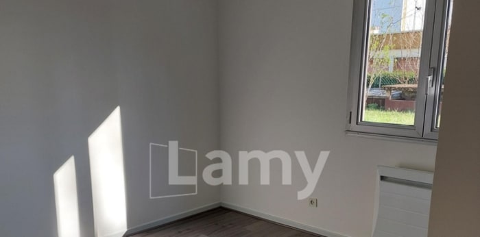 Image 6 sur 9 - Appartement  ·  Location · Besancon (25000) · 2 pièces · 45m²