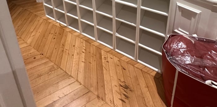 Image 11 sur 19 - Appartement  ·  Location · Paris (75008) · 4 pièces · 182m²