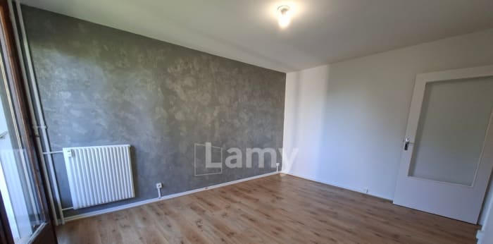 Image 2 sur 6 - Appartement  ·  Location · Decines Charpieu (69150) · 2 pièces · 42m²