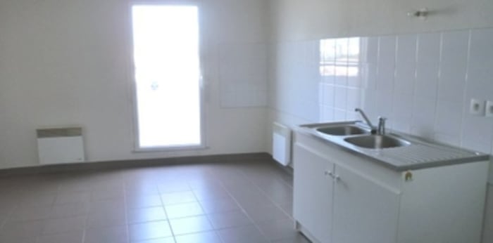 Image 3 sur 8 - Appartement  ·  Location · Marseille (13010) · 2 pièces · 32m²