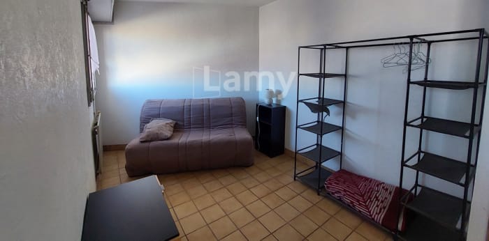 Image 5 sur 16 - Appartement  ·  Location · Nimes (30900) · 1 pièce · 28m²