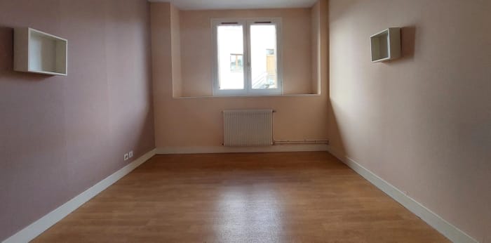 Image 4 sur 9 - Appartement  ·  Location · Panazol (87350) · 2 pièces · 45m²