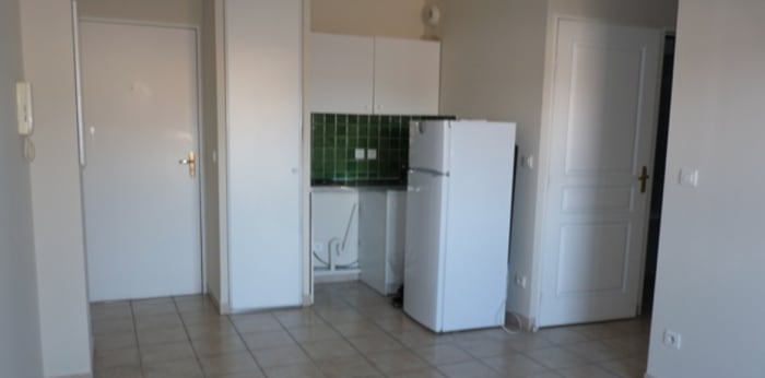 Image 2 sur 6 - Appartement  ·  Location · Aix En Provence (13100) · 2 pièces · 32m²