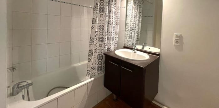 Image 11 sur 14 - Appartement  ·  Location · Drumettaz Clarafond (73420) · 2 pièces · 57m²