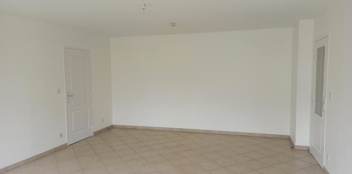 Image 2 sur 10 - Appartement  ·  Location · Reims (51100) · 3 pièces · 73m²
