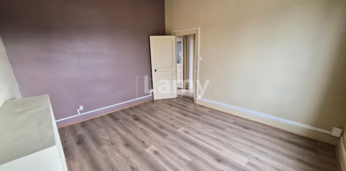 Image 11 sur 12 - Bureaux  ·  Location · Auxerre (89000) · 59m²