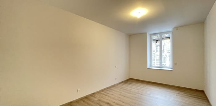 Image 5 sur 17 - Appartement  ·  Location · Hauts De Bienne (39400) · 4 pièces · 99m²