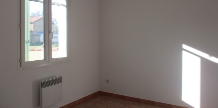 Image 6 sur 11 - Maison/villa  ·  Location · Cardet (30350) · 4 pièces · 89m²