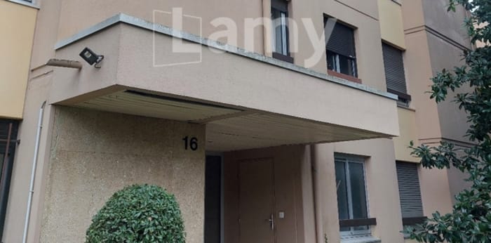 Image 11 sur 12 - Appartement  ·  Location · Nimes (30900) · 1 pièce · 31m²