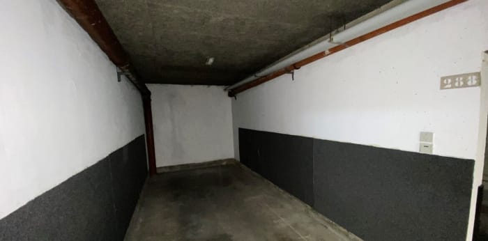 Image 1 sur 5 - Parking/box  ·  Location · Limoges (87000) · 12m²