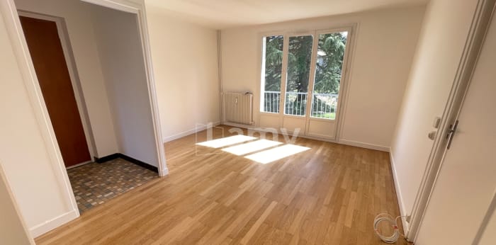 Image 1 sur 8 - Appartement  ·  Location · Limas (69400) · 3 pièces · 55m²