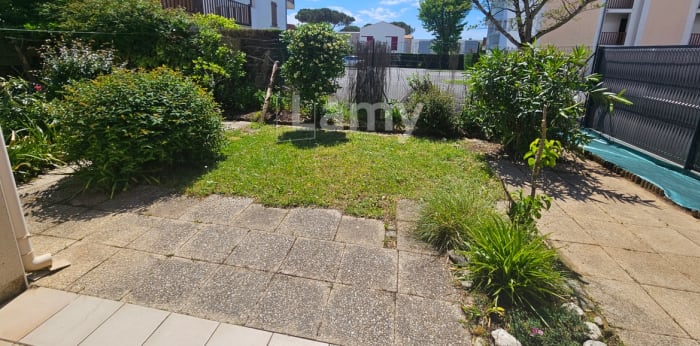 Image 6 sur 12 - Appartement  ·  Location · Vaux Sur Mer (17640) · 3 pièces · 44m²