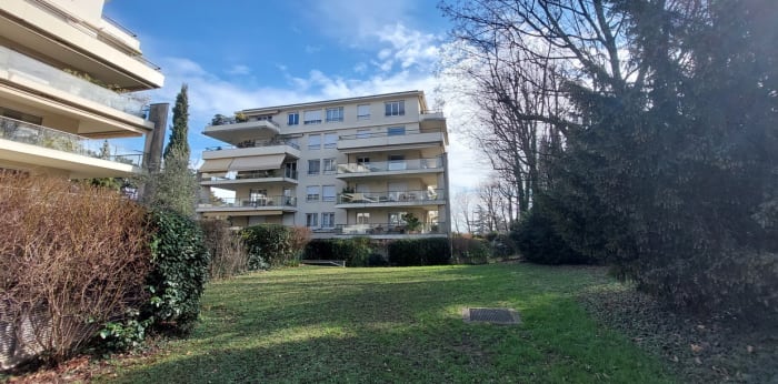 Image 11 sur 12 - Appartement  ·  Location · Ste Foy Les Lyon (69110) · 4 pièces · 92m²